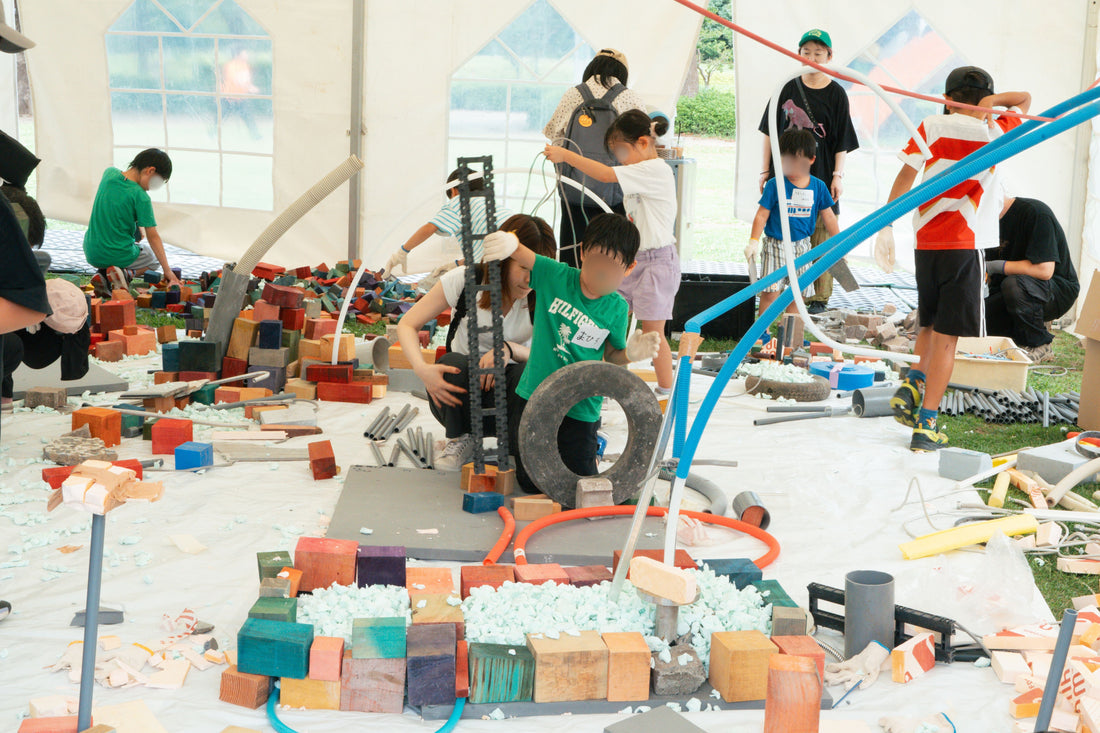 【イベントレポート】横浜「サマコン・フェス」に『ACTA+』が出展。廃材アートで家族と未来をつなぐ一日